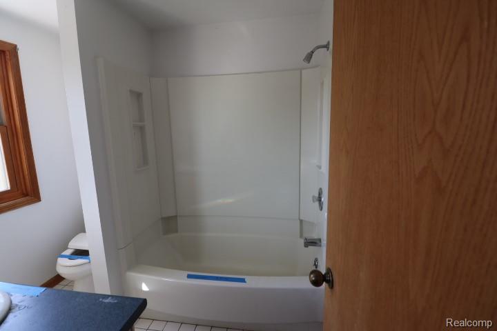 1300 Connell Road Property Photo 25