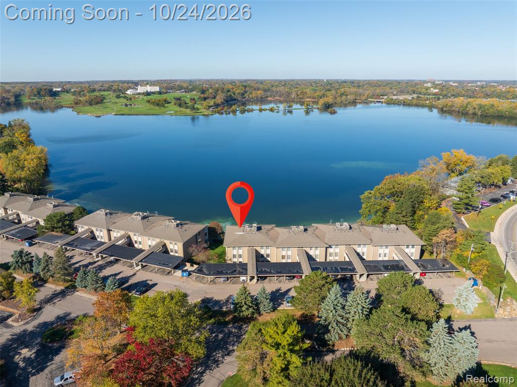 881 Cliffs Drive Property Photo 1