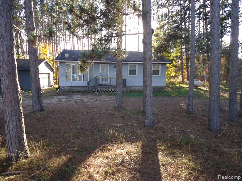 11756 Coster Road Property Photo 1