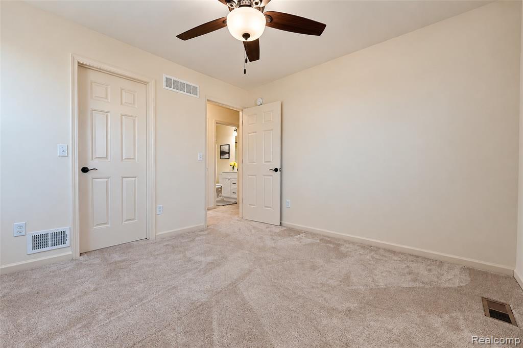 27363 Victoria Road Property Photo 35