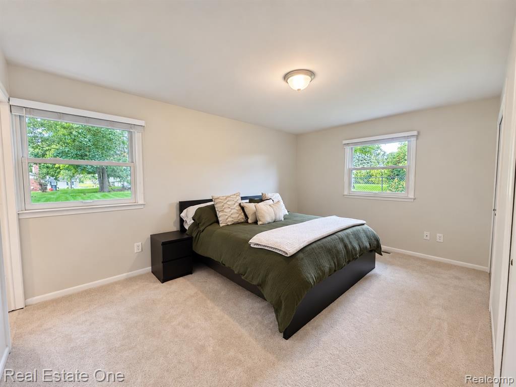 915 Ironstone Drive Property Photo 11