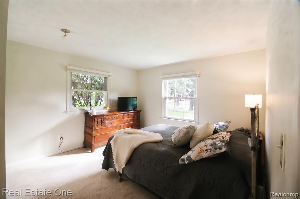 915 Ironstone Drive Property Photo 13
