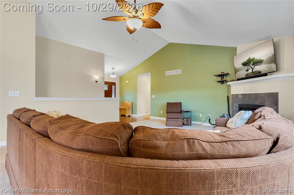 9573 Shelby Drive Property Photo 10