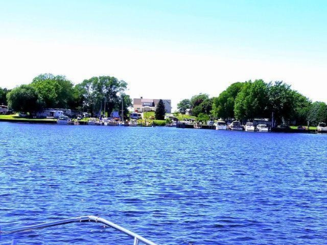 846 S Lakeshore Drive Property Photo 12