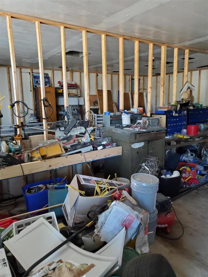 2148 Red Arrow Highway Property Photo 3