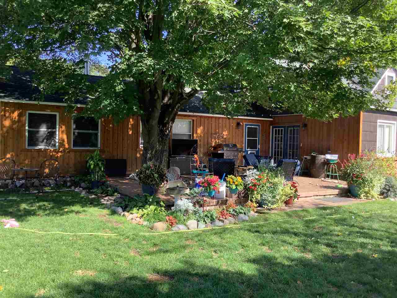 9018 Aura Street Property Photo 1