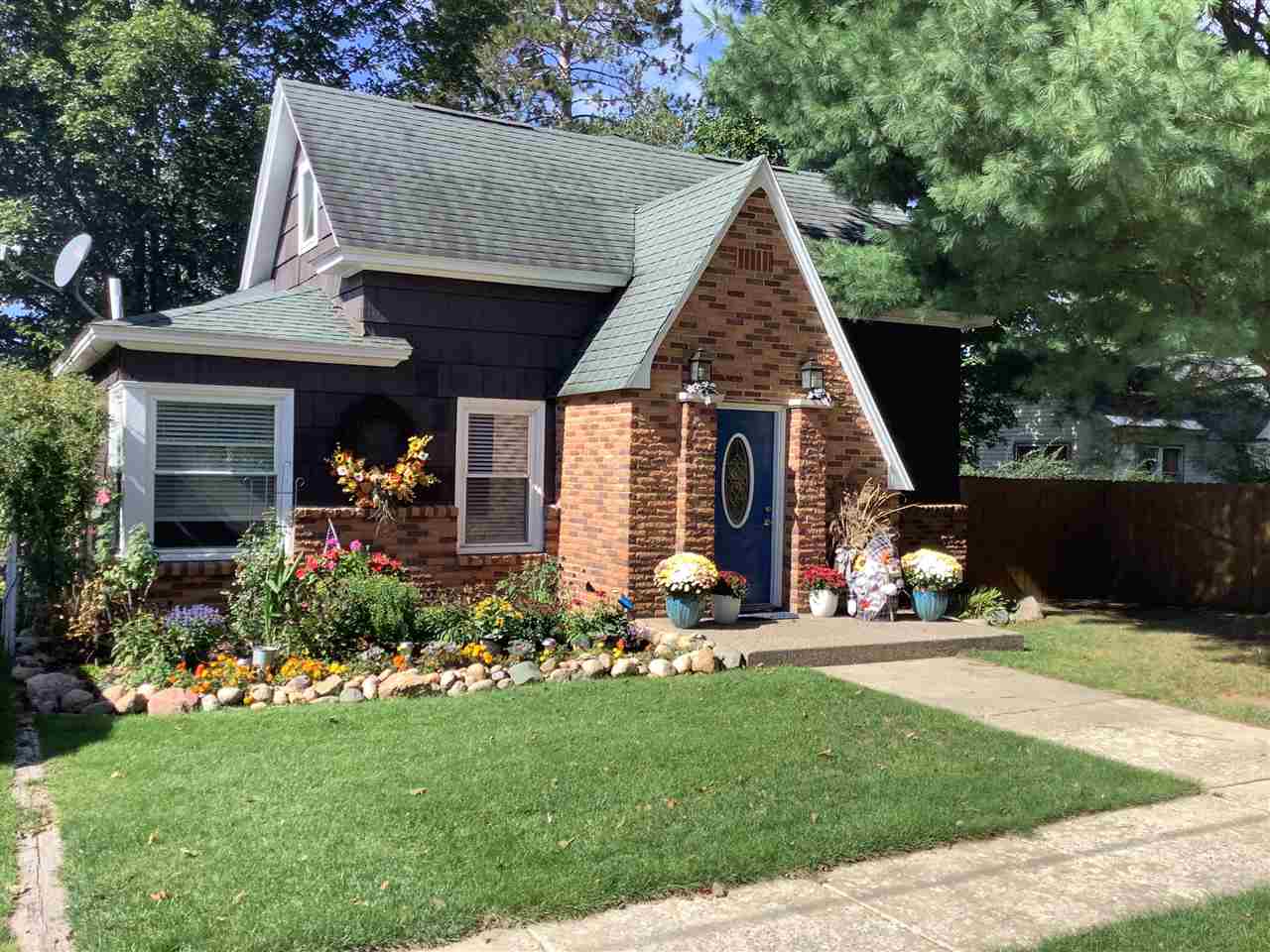 9018 Aura Street Property Photo 7