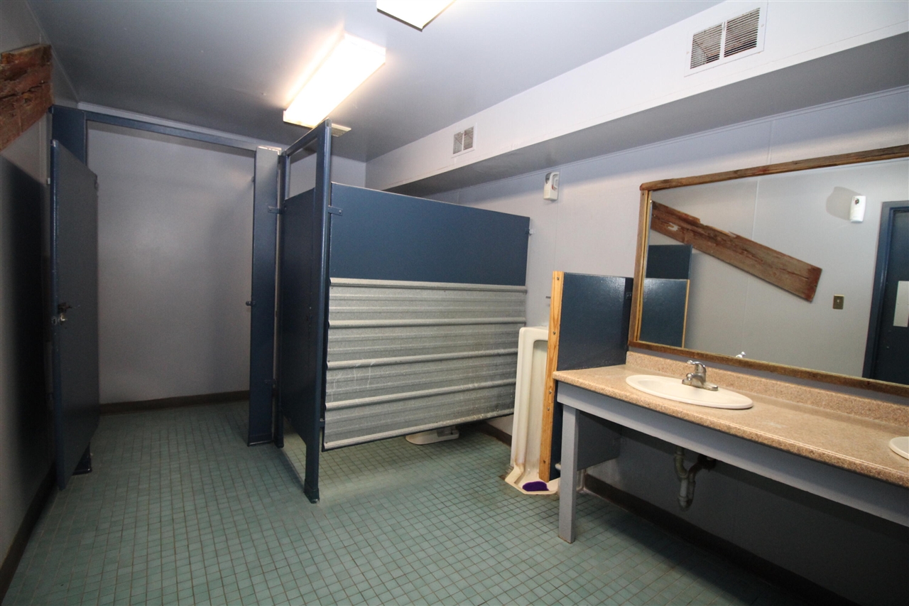 2403 Sunnyside Drive Property Photo 31