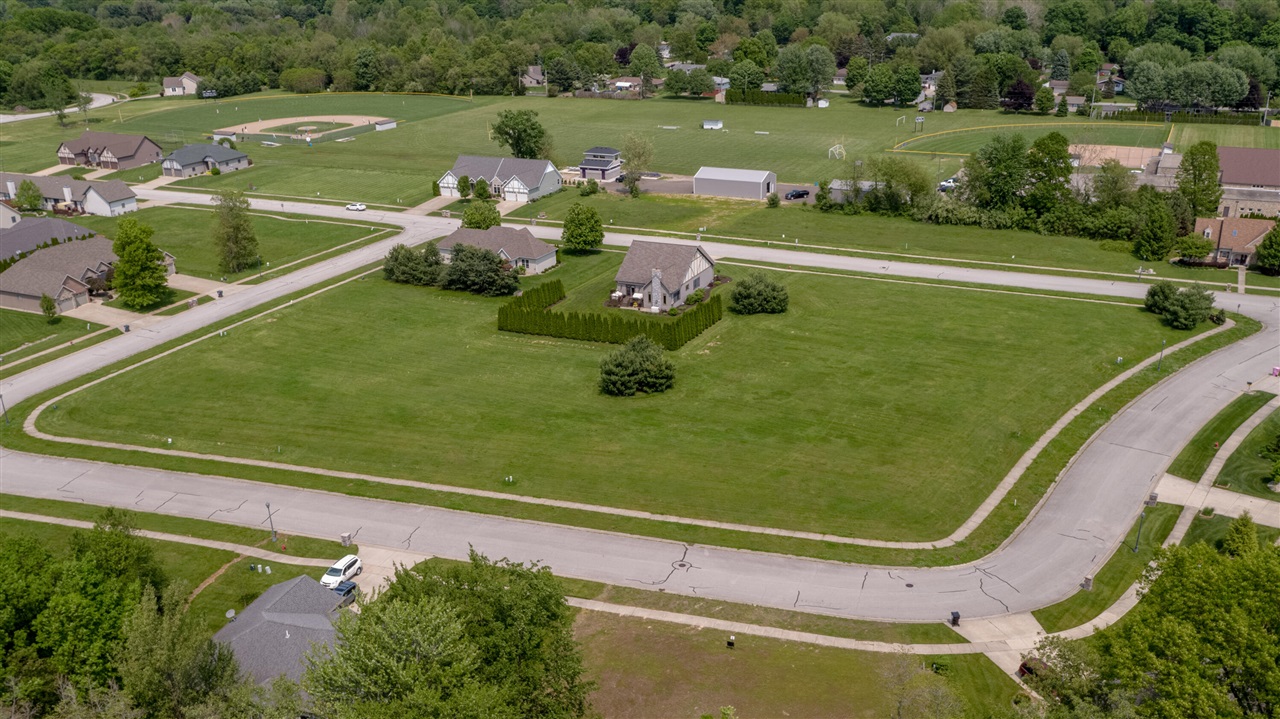 4674 &4676 Luther Path Property Photo 3