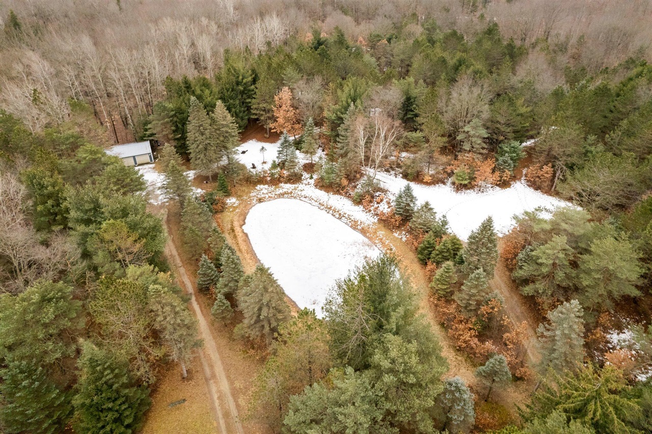 70301612 Property Photo 3