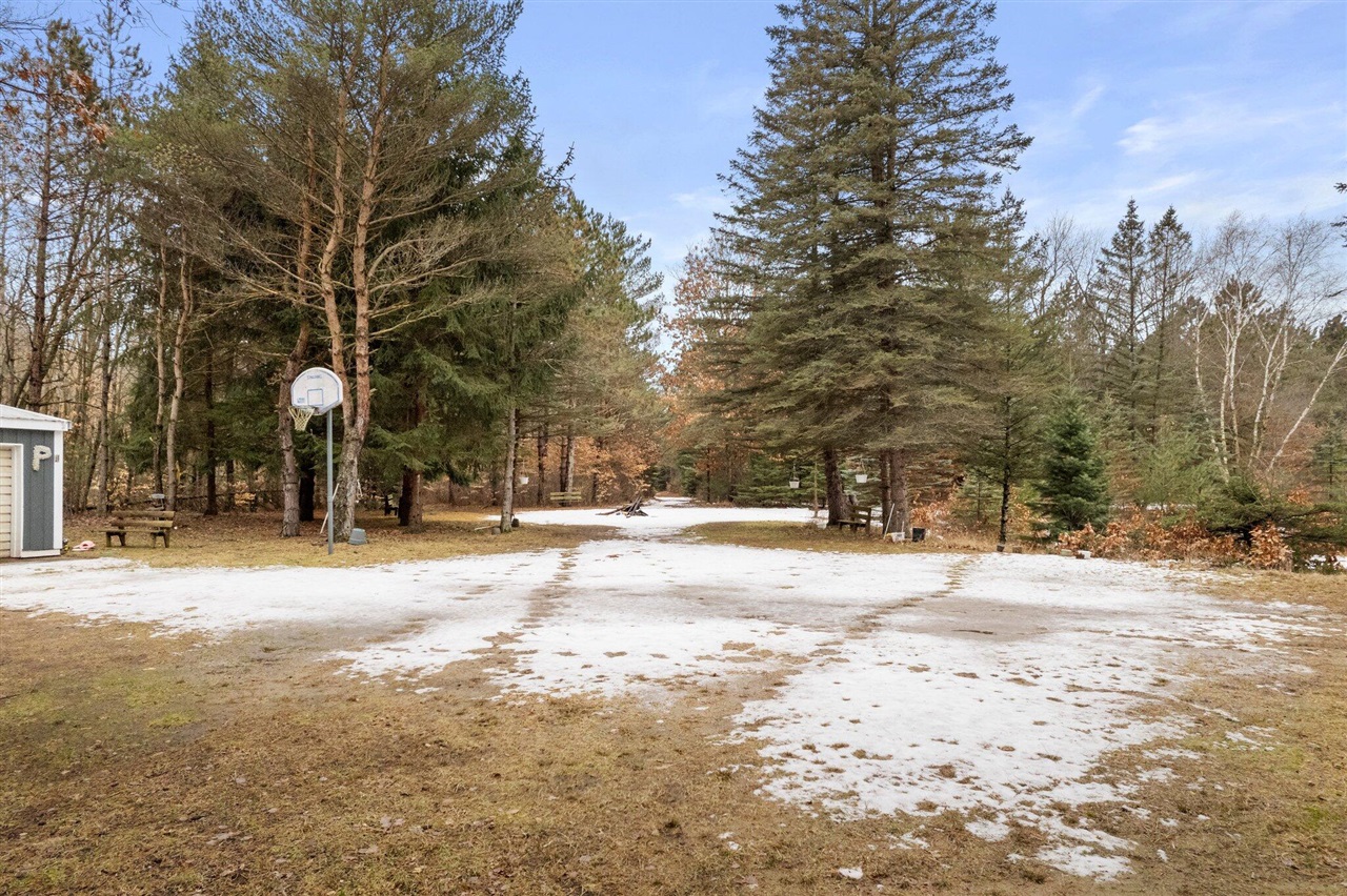 70301612 Property Photo 6