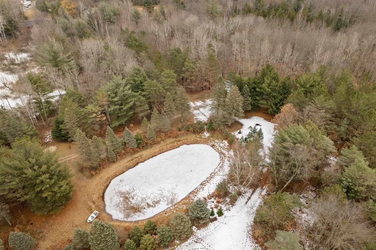 70301612 Property Photo 12
