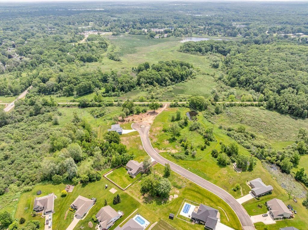Unit 30 Natural Lane Property Photo 3