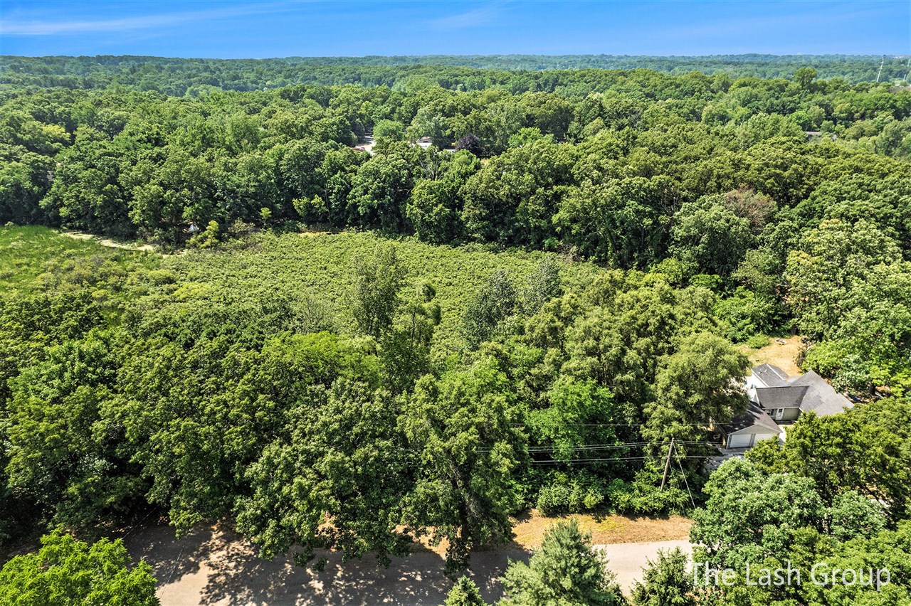 70320424 Property Photo 13