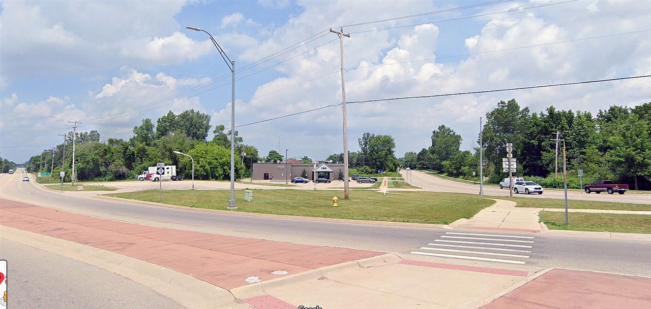 4417 Remembrance Road Property Photo 1