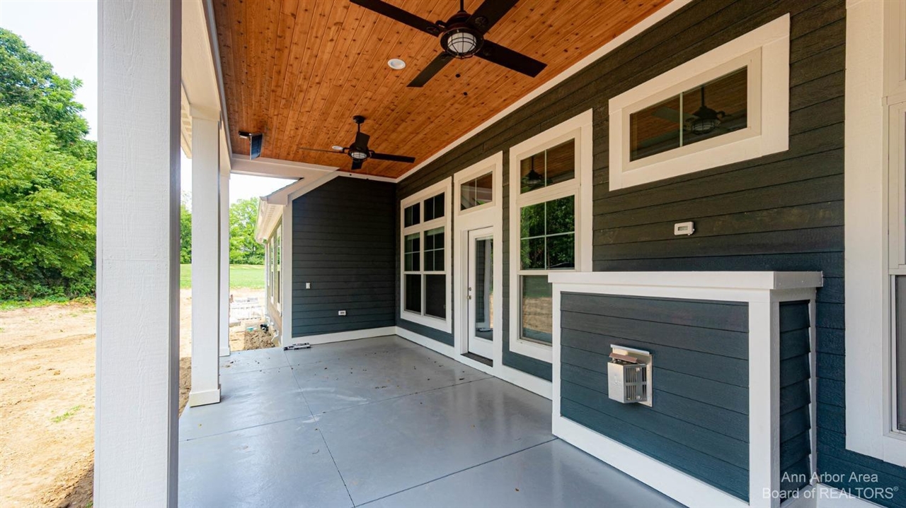 4262 Duck Dr. Property Photo 5