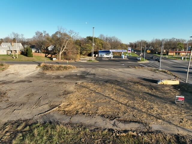 1399 E Michigan Avenue Property Photo 7