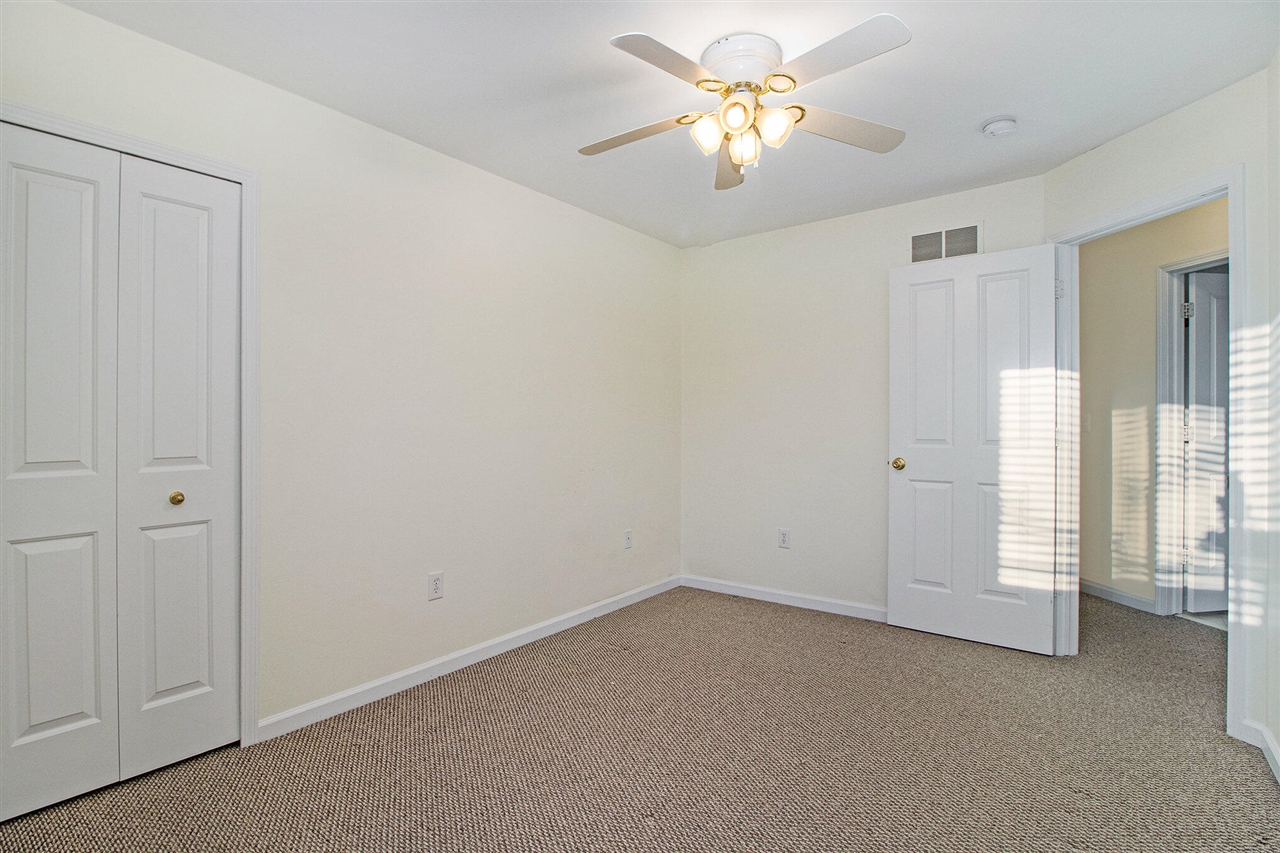1740 S Maple Road Property Photo 22
