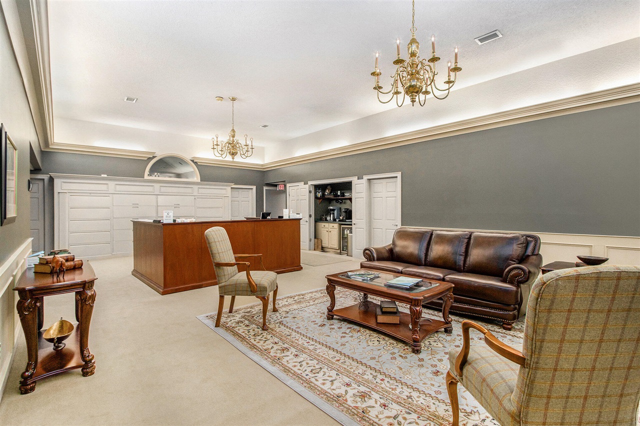 7950 Moorsbridge Road Property Photo 12