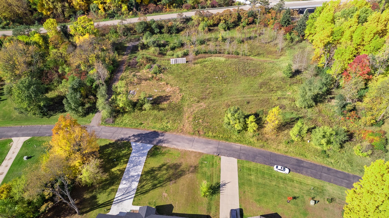 Lot 6 Twin Meadows Drive Property Photo 11