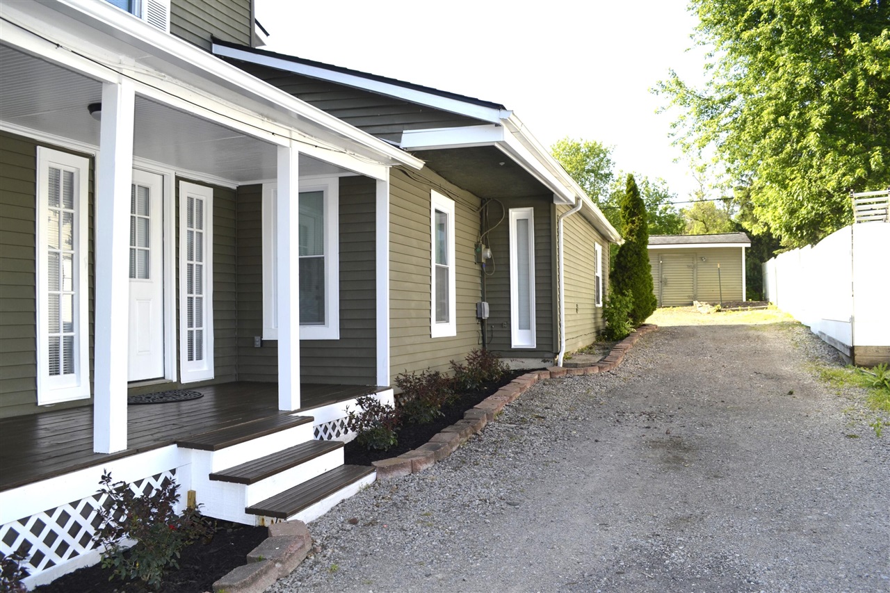 70406963 Property Photo 3