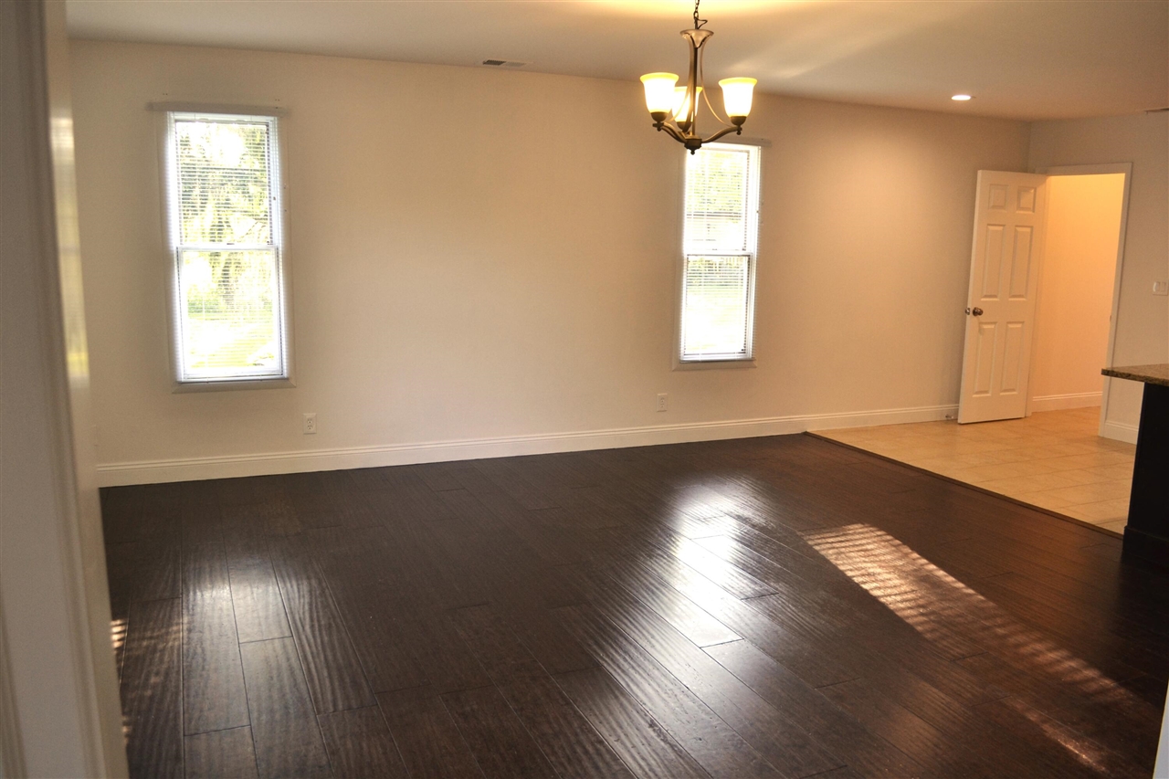 70406963 Property Photo 9