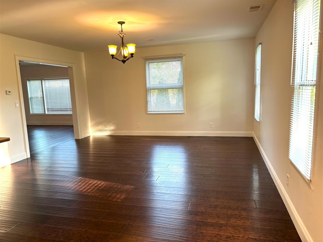 70406963 Property Photo 11