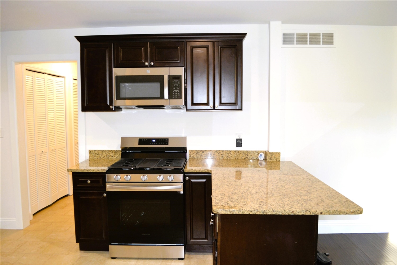 70406963 Property Photo 15