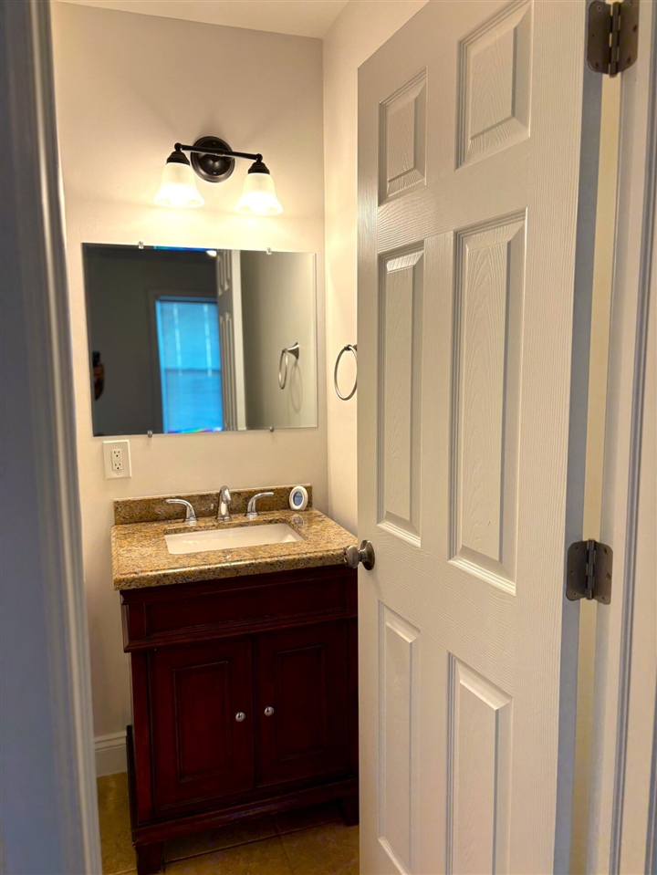 70406963 Property Photo 17