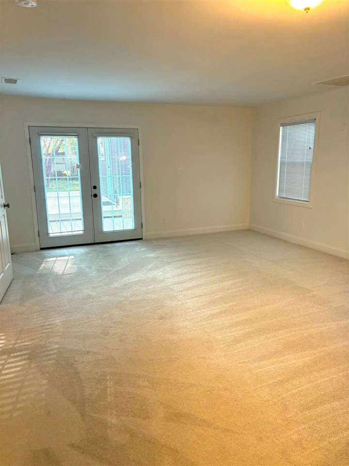70406963 Property Photo 23