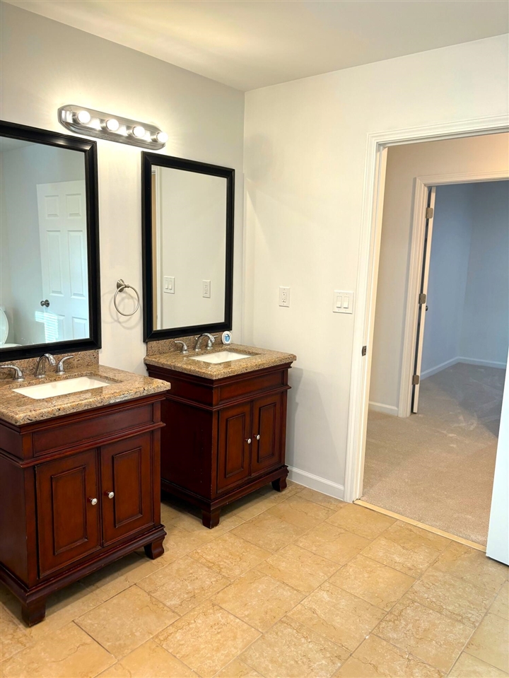 70406963 Property Photo 28