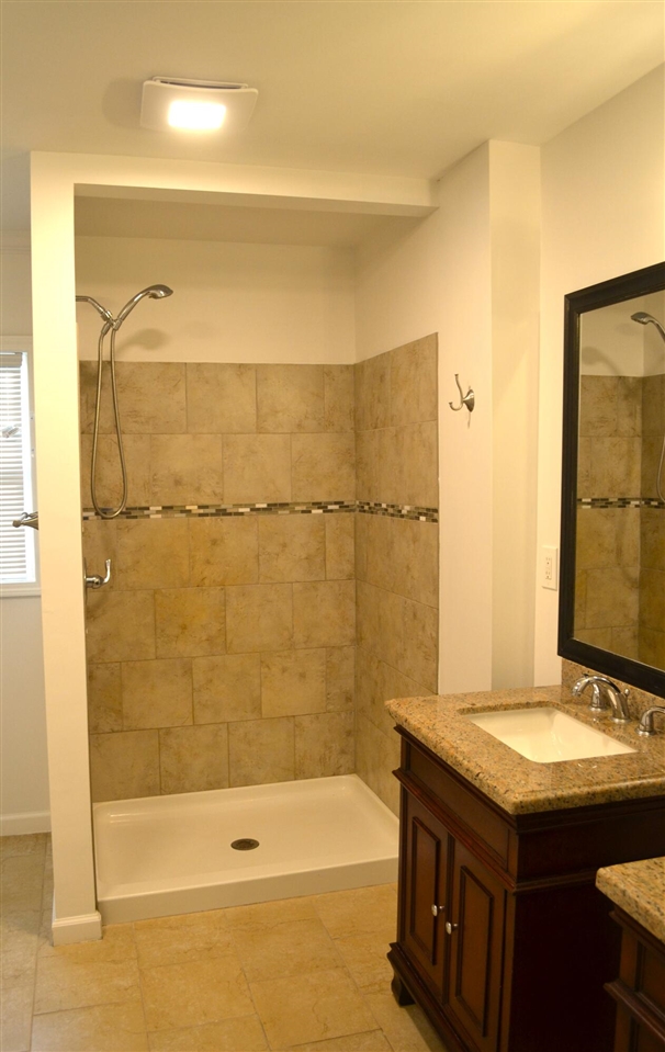 70406963 Property Photo 29