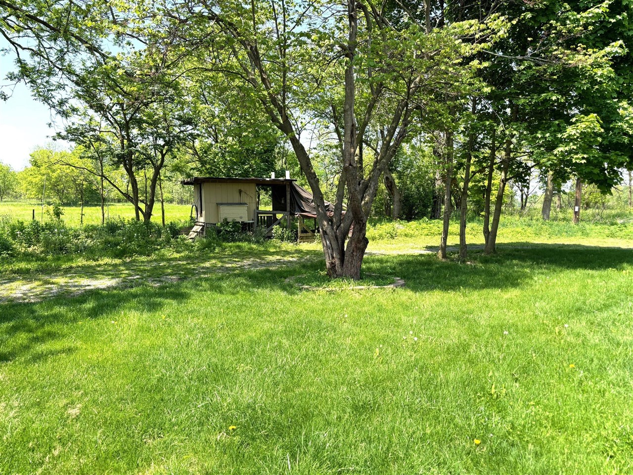 70406963 Property Photo 66