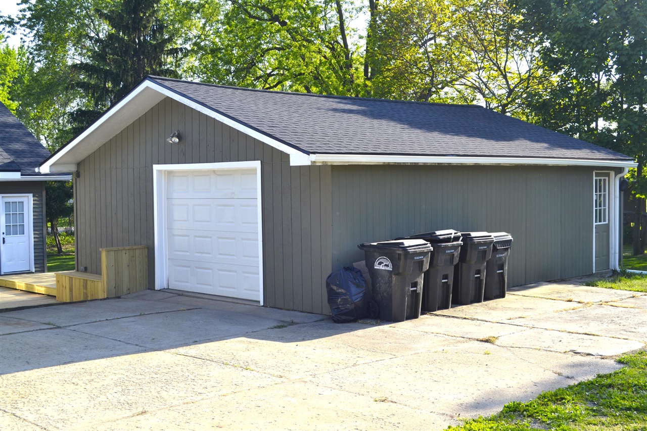 70406963 Property Photo 72