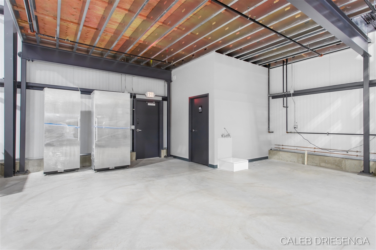 460 Cleveland Avenue Property Photo 46