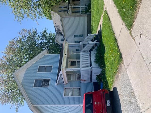 828 Wall Street Property Photo 1