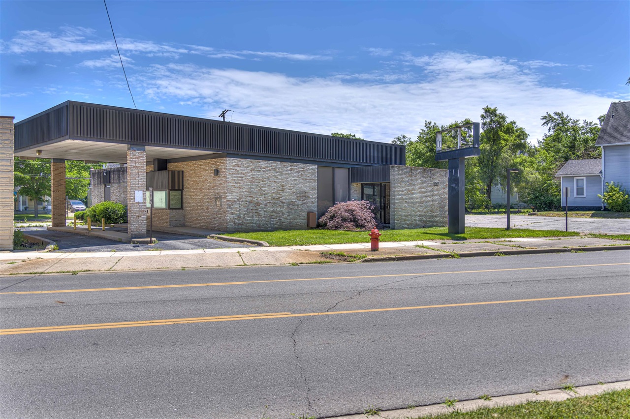 1217 Greenwood Avenue Property Photo 1
