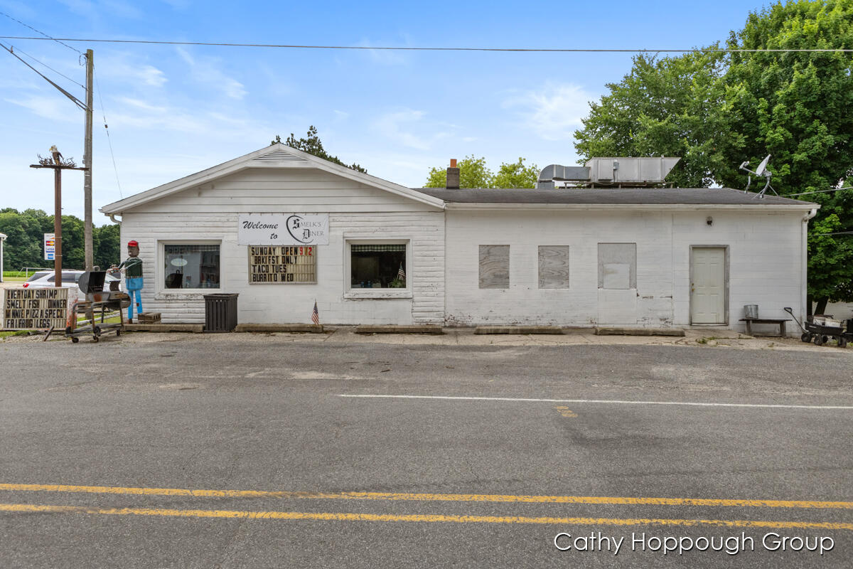 112 N State Street Property Photo 1