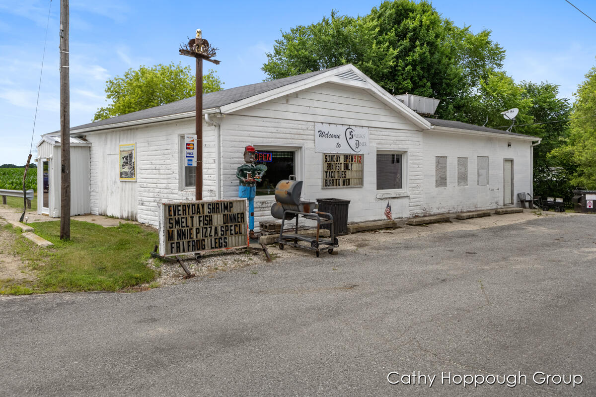 112 N State Street Property Photo 2