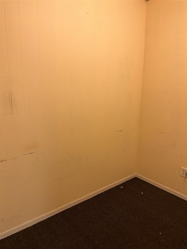 26440 Southfield Road Property Photo 15