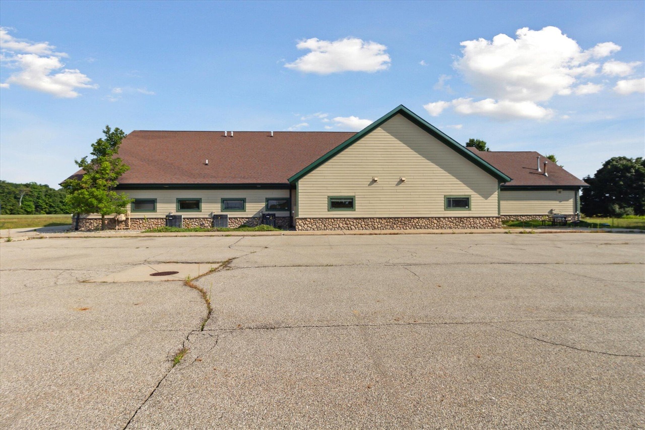 15044 220th Avenue Property Photo 3