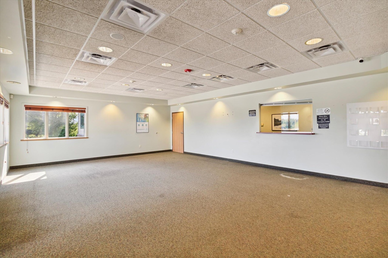 15044 220th Avenue Property Photo 7