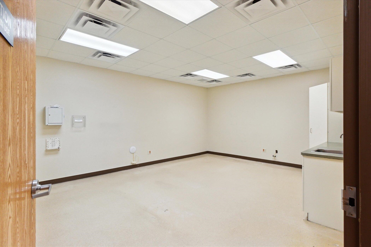 15044 220th Avenue Property Photo 47