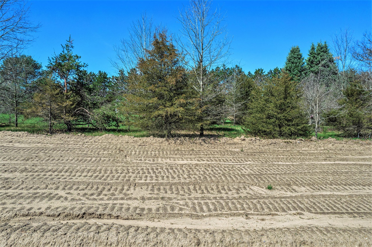 1483 Journey's Way Property Photo