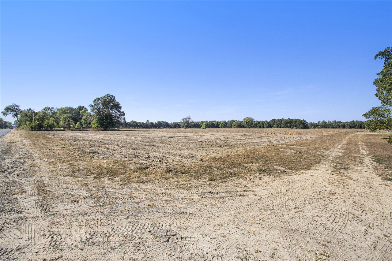 3308 W Monroe Road Property Photo 7