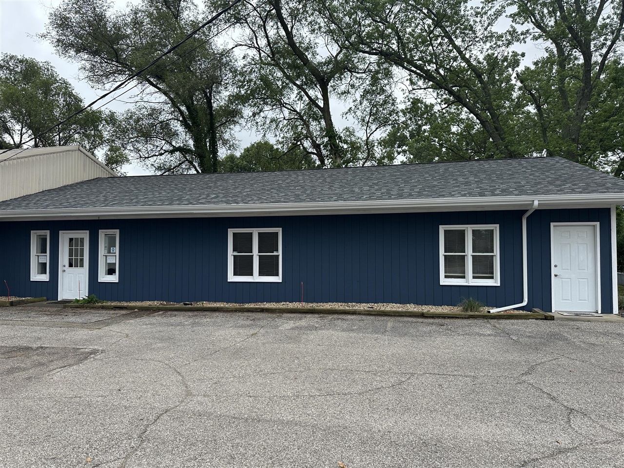 4333 Red Arrow Highway Property Photo 2