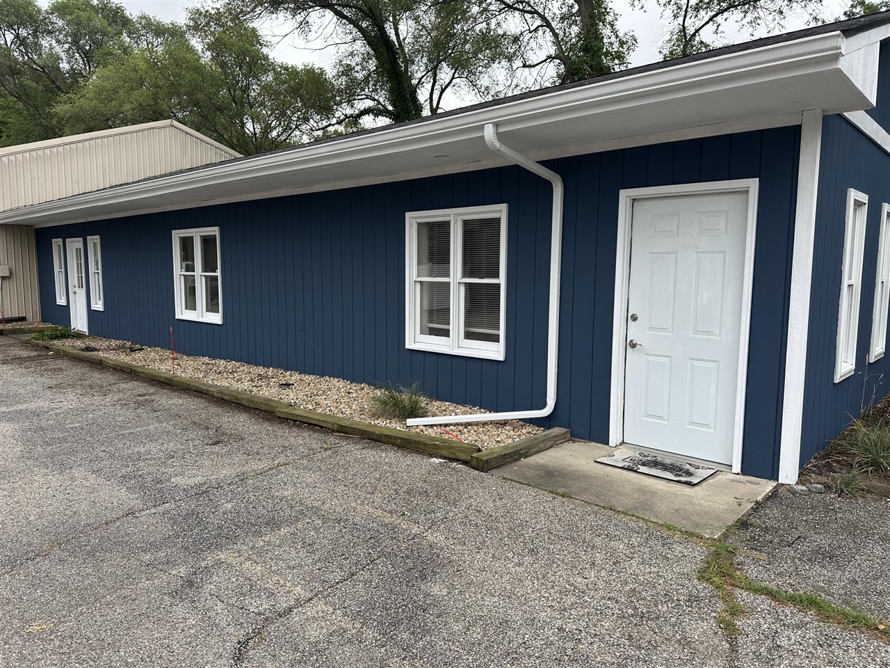 4333 Red Arrow Highway Property Photo 3