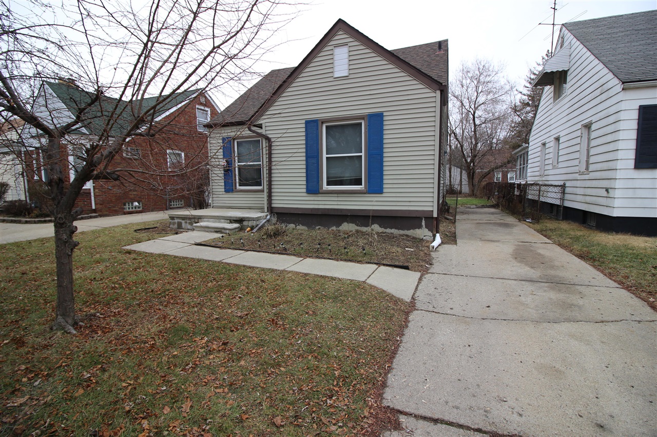 20253 Washtenaw Street Property Photo 1