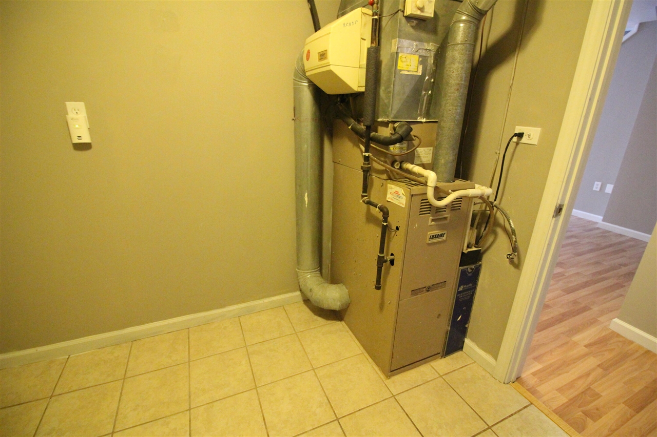 16117 Jackson Street Property Photo 8