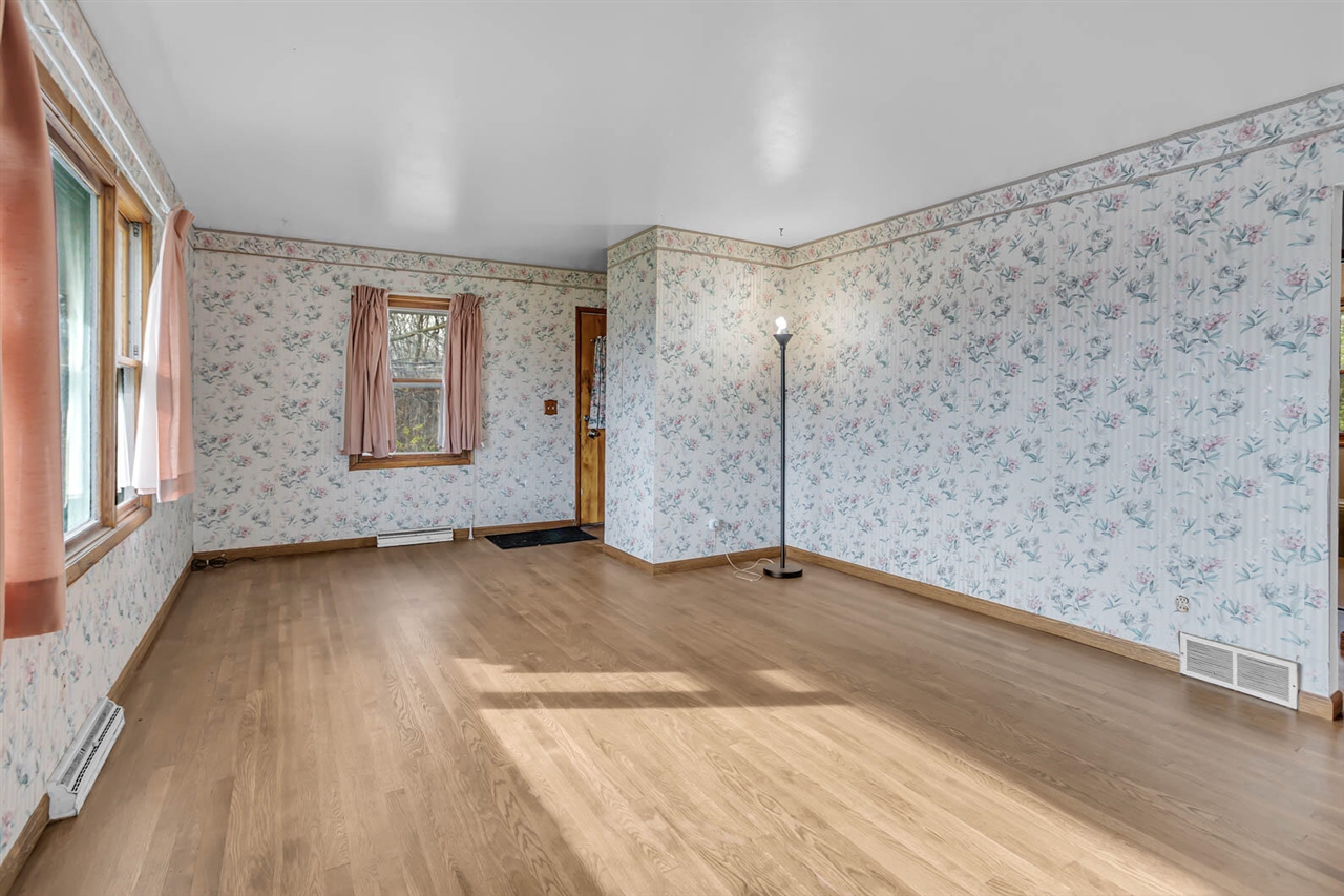 4946 Page Avenue Property Photo 36